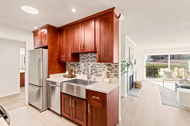 $749,000 | 1031 Cherry Avenue, Unit 29, San Bruno, CA 94066