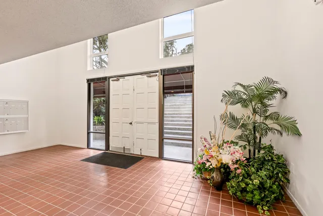 $749,000 | 1031 Cherry Avenue, Unit 29, San Bruno, CA 94066