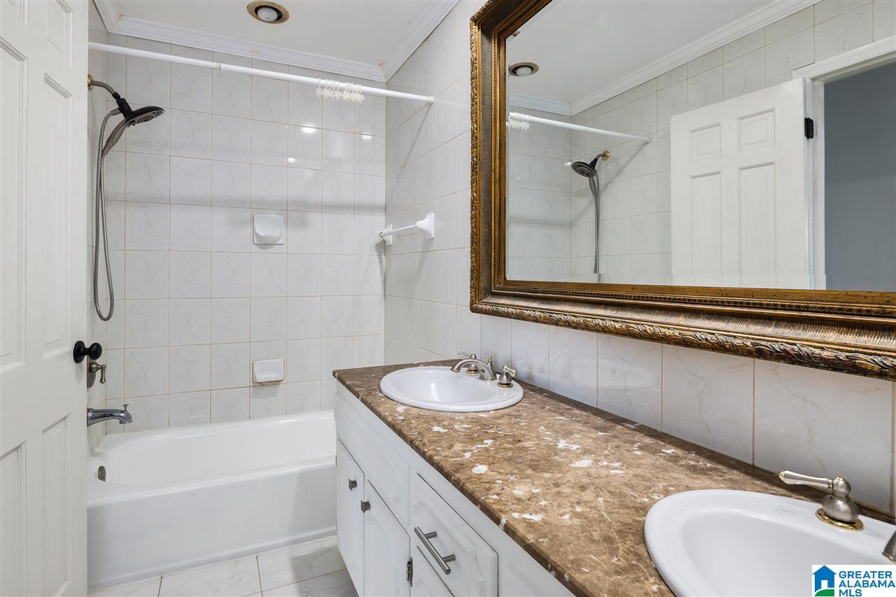 1315 Wickford Road Birmingham, AL 35216 - Photo 23 of 43