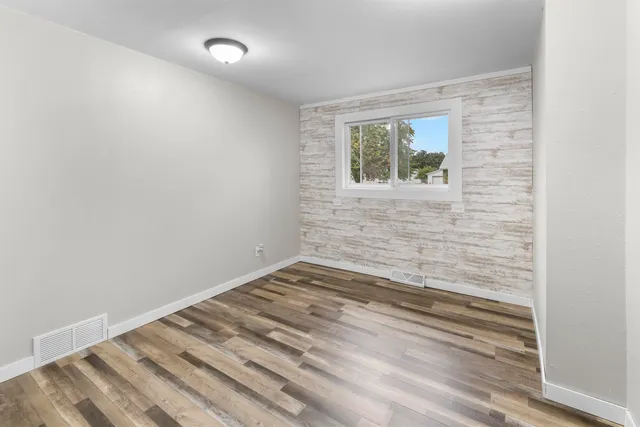 $197,900 | 3110 15th Street, Menominee, MI 49858