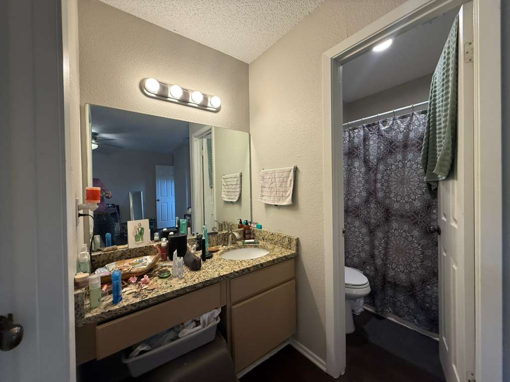 1712 Cinnamon Path, Unit A Austin, TX 78704 - Photo 17 of 33