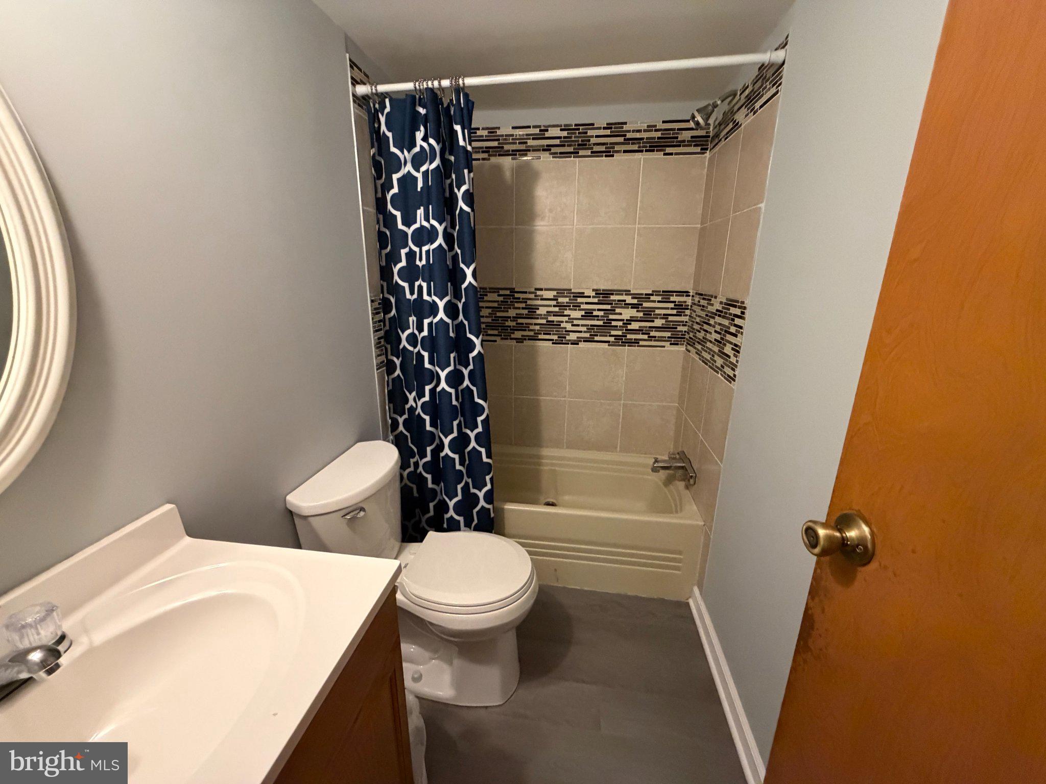 7923 Stork Road Alexandria, VA 22306 - Photo 17 of 17 Charming bathroom with modern accents.