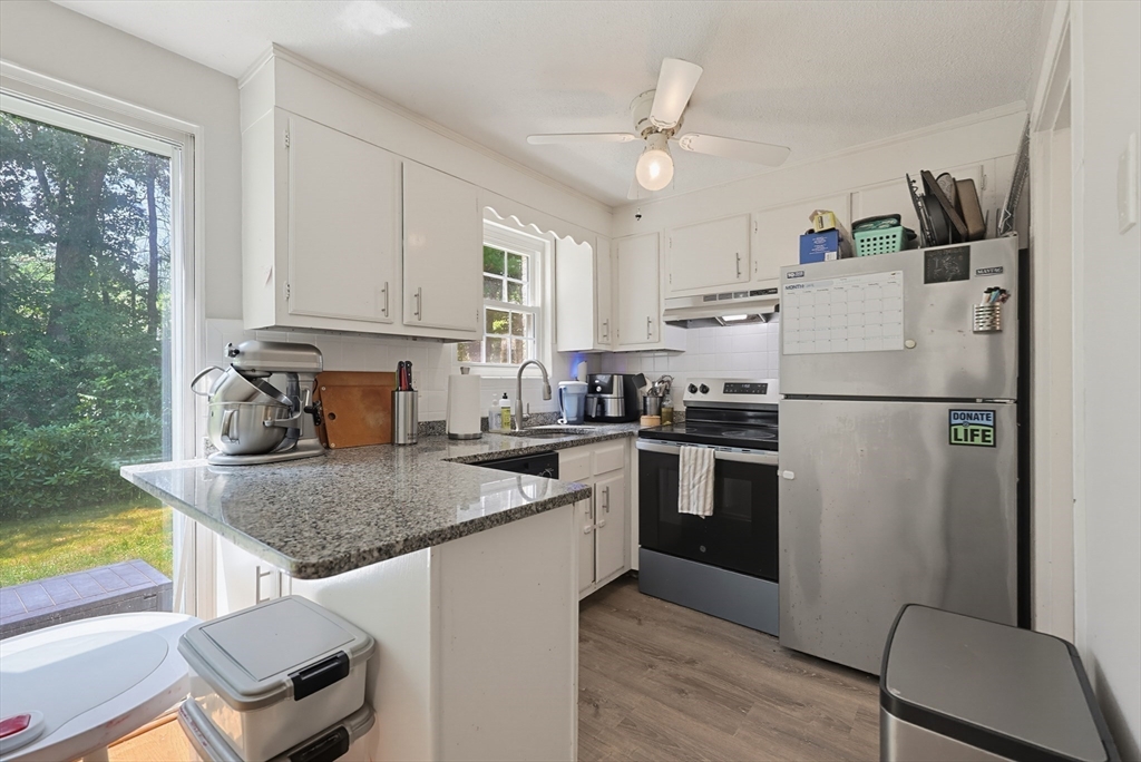 75 Sandy Pond Road, Unit 40 Ayer, MA 01432 - Photo 10 of 28