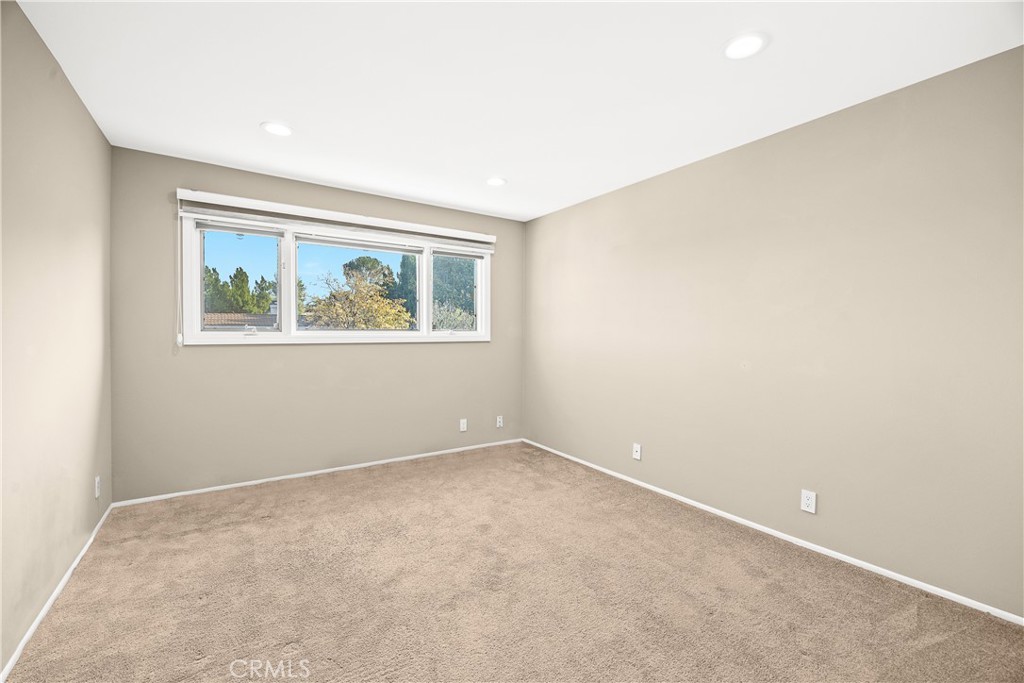 12110 Bowmore Avenue Porter Ranch, CA 91326 - Photo 22 of 31