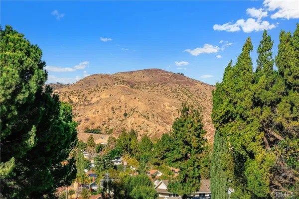 $5,950 | 12110 Bowmore Avenue, Porter Ranch, CA 91326