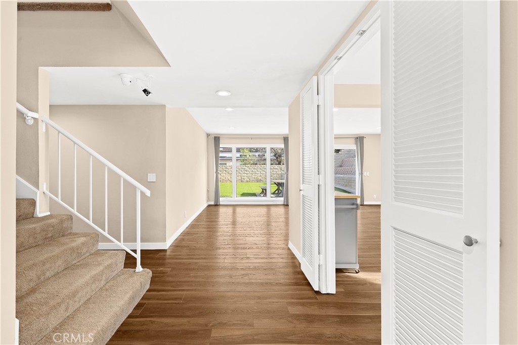 12110 Bowmore Avenue Porter Ranch, CA 91326 - Photo 4 of 31