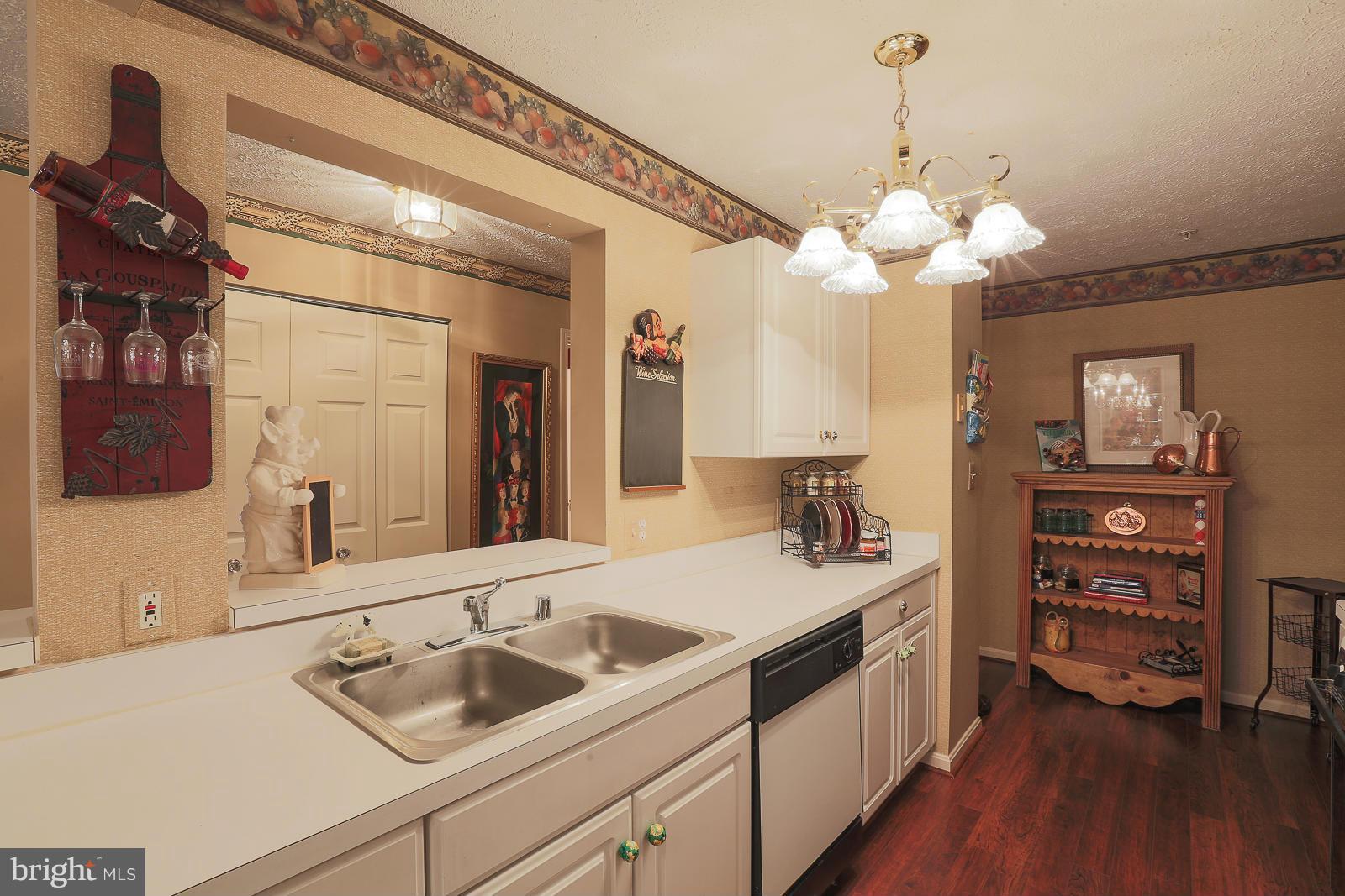 512 Kennington Road, Unit 512 Reisterstown, MD 21136 - Photo 24 of 30 Bedroom