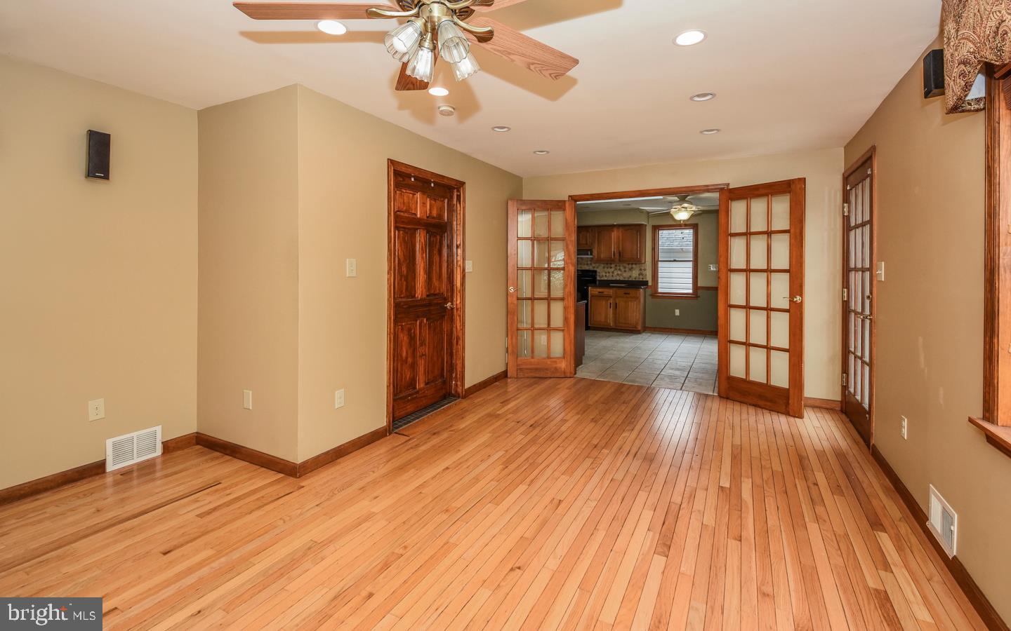 44 Bright Road Hatboro, PA 19040 - Photo 13 of 43 Family Room