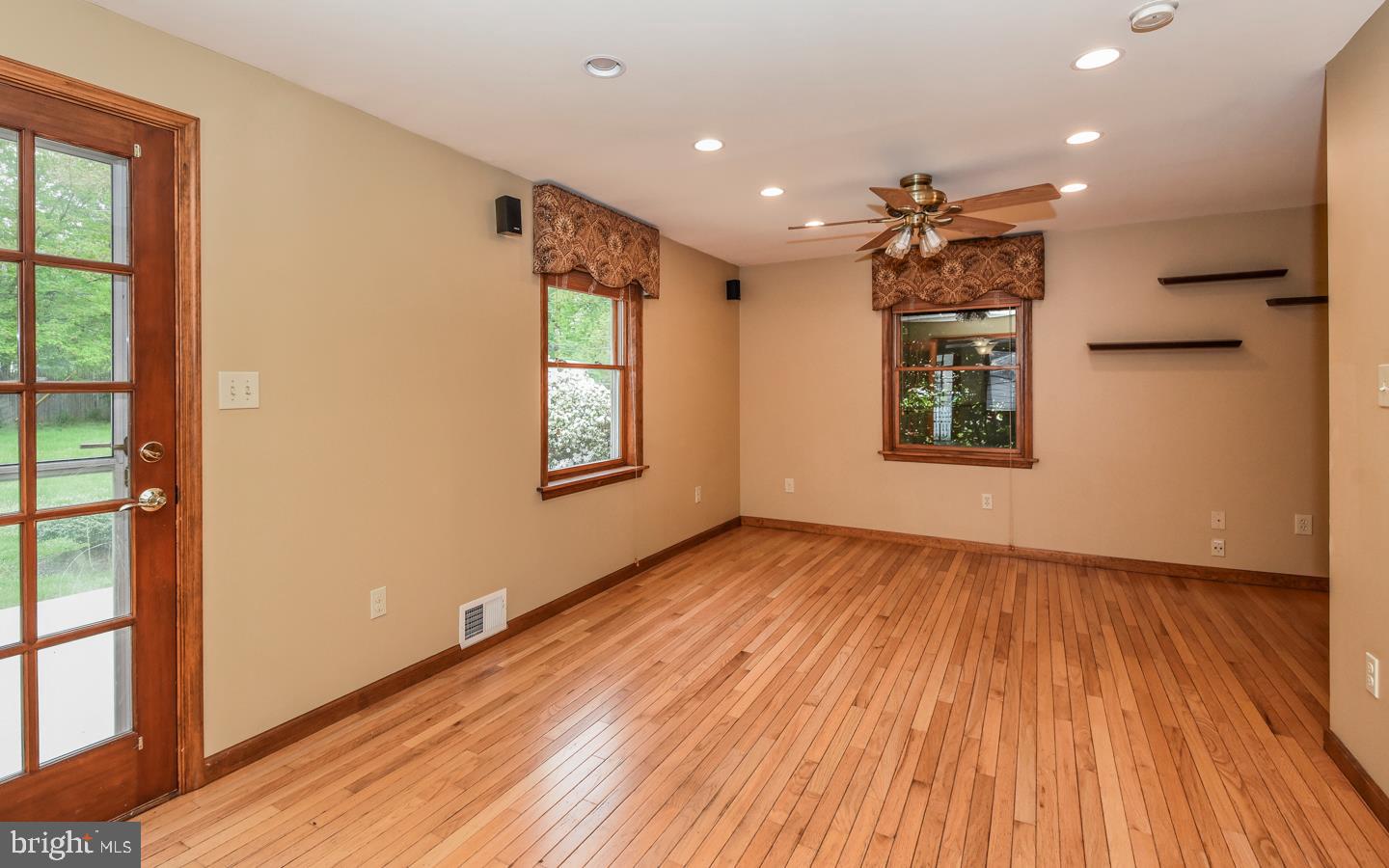 44 Bright Road Hatboro, PA 19040 - Photo 14 of 43 Family Room