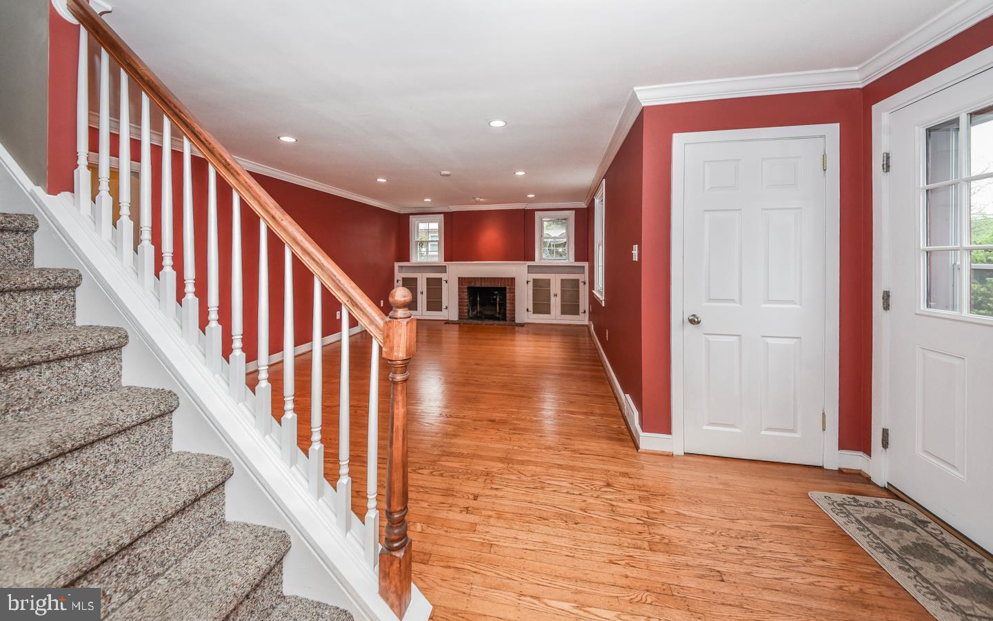 44 Bright Road Hatboro, PA 19040 - Photo 35 of 43 Living Room
