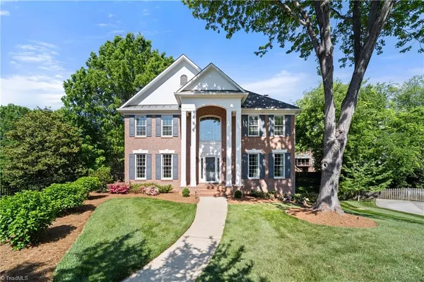 $827,000 | 1004 Blakeford Court, Winston-Salem, NC 27106