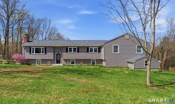$599,900 | 99 West Chippens Hill Road, Burlington, CT 06013