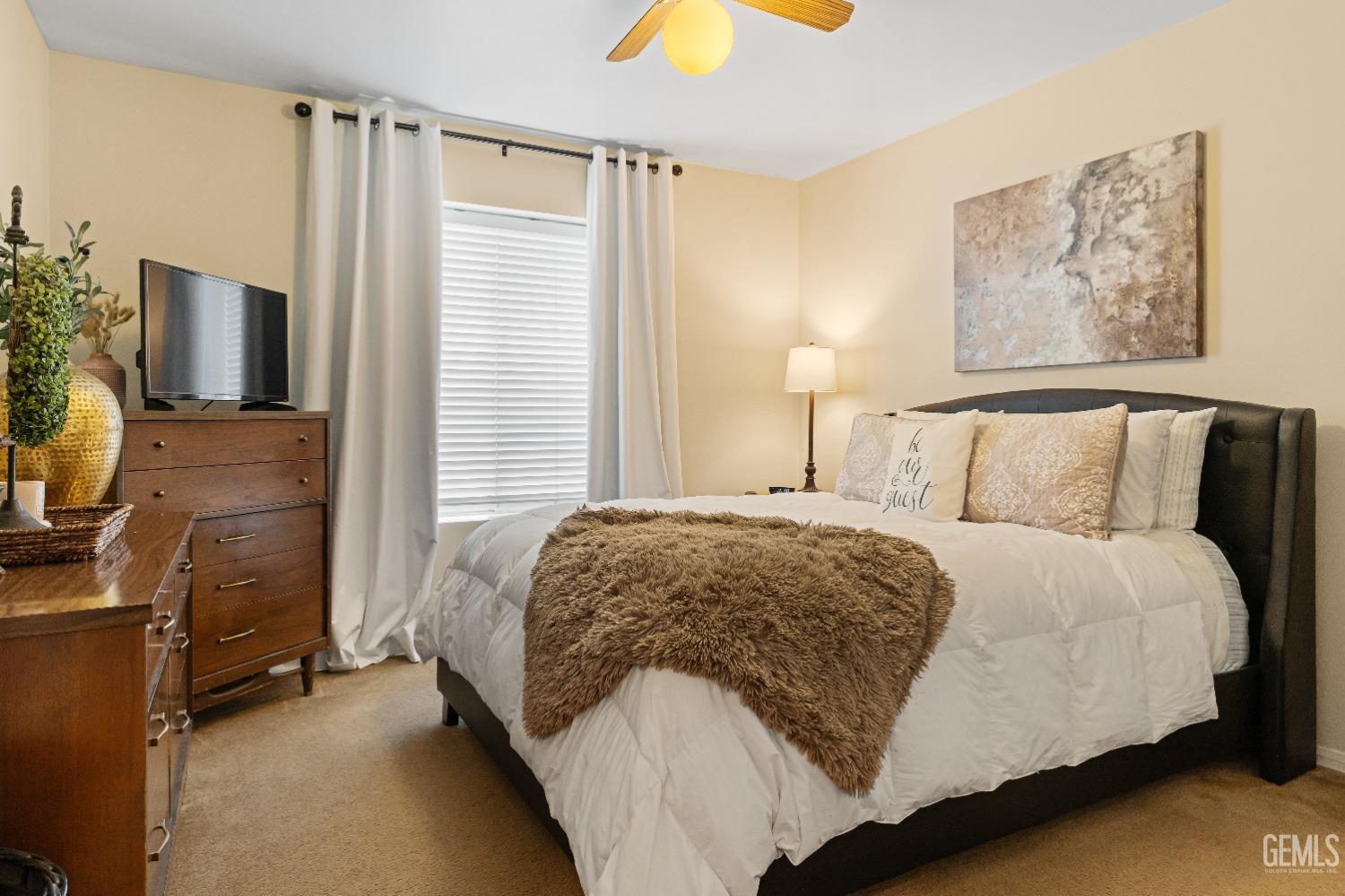 Undisclosed Address Bakersfield, CA 93312 - Photo 10 of 22