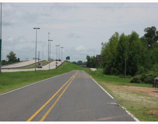 2 MacArthur Drive Alexandria, LA 71302 - Photo 3 of 6