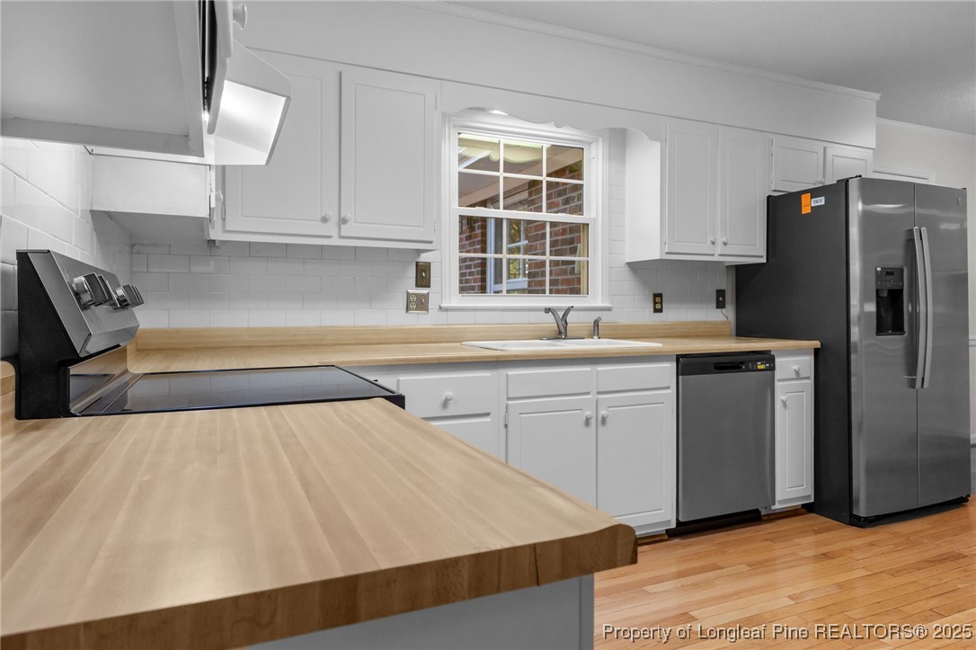 3659 Lake Forest Road Hope Mills, NC 28348 - Photo 16 of 49