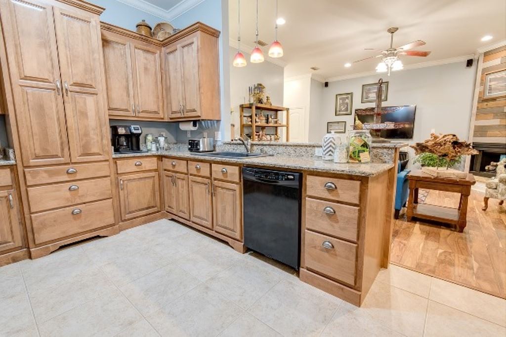 104 Donna Circle Daphne, AL 36526 - Photo 9 of 31