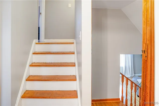 $3,000 | 193 Thistle Lea, Amherst, NY 14221