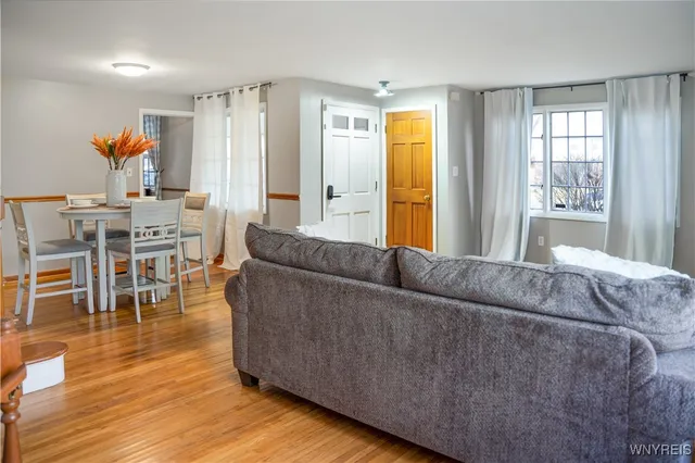 $3,000 | 193 Thistle Lea, Amherst, NY 14221