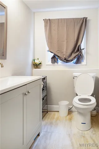 $3,000 | 193 Thistle Lea, Amherst, NY 14221