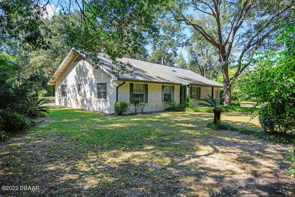 2160 Wilmhurst Road DeLand, FL 32720 - Photo 26 of 28 Side view of front of home