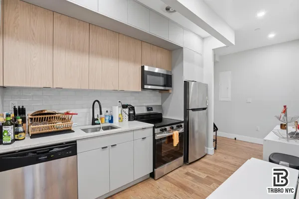 $7,188 | 92 Manhattan Avenue, Unit 1D | Williamsburg