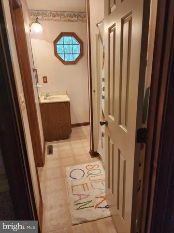 $375,000 | 4202 Lakeview Parkway, Locust Grove, VA 22508