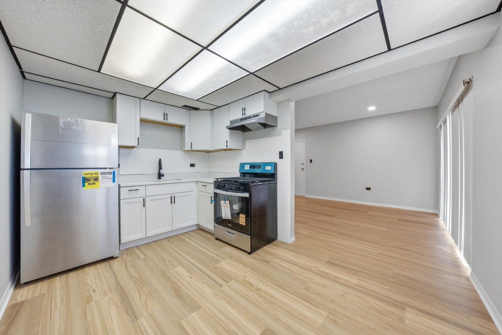 3127 Bernice Road, Unit 5 Lansing, IL 60438 - Photo 5 of 14 Gallery Image 5