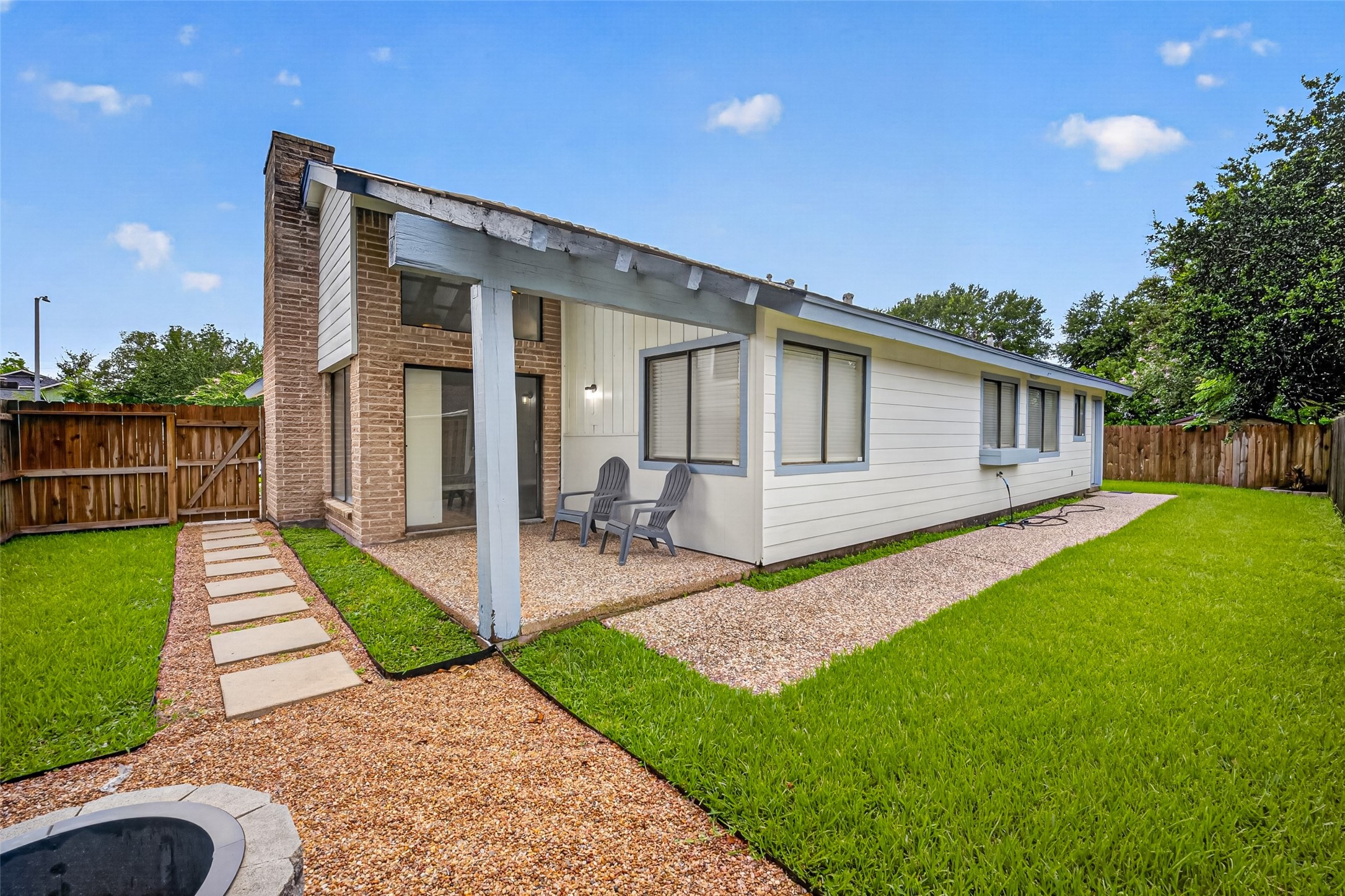 6122 Sanford Road Houston, TX 77096 - Photo 45 of 49