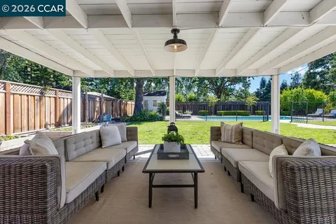 $1,998,000 | 102 Belgian Drive, Danville, CA 94526