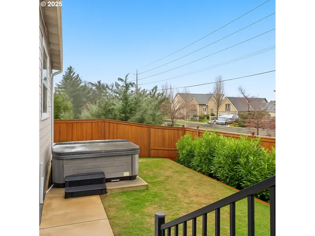 $575,000 | 1547 North River Alder Street, Canby, OR 97013