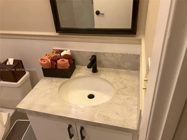 a close view of sink
