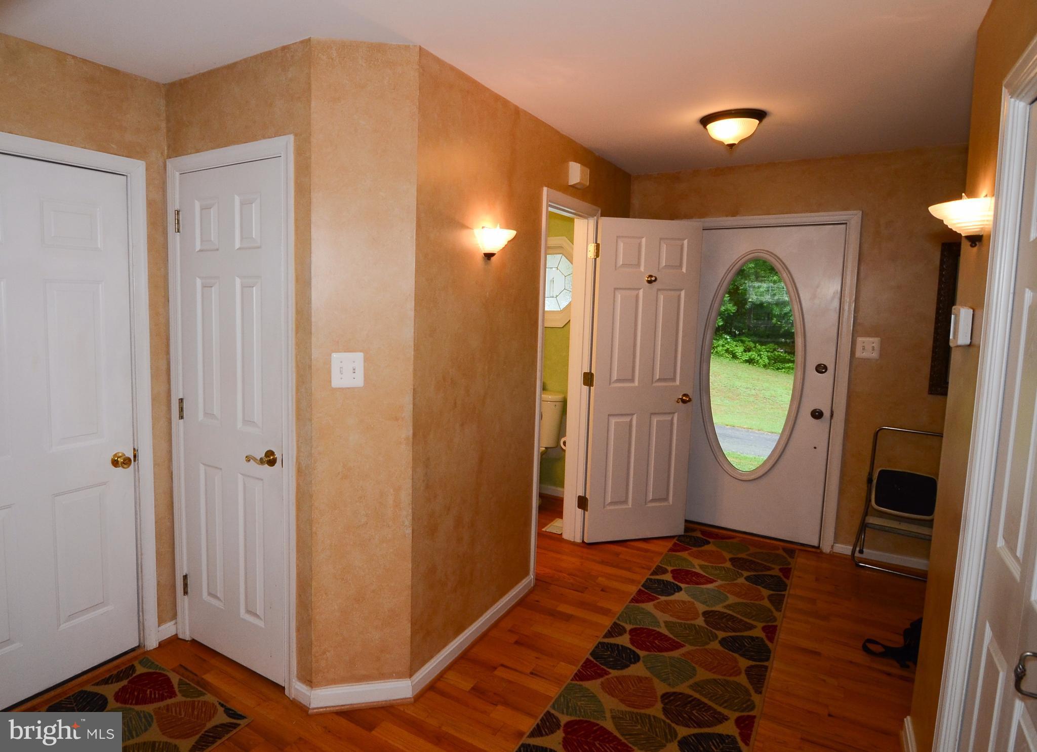 8425 Pushaw Station Road Owings, MD 20736 - Photo 7 of 30 Interior (General)