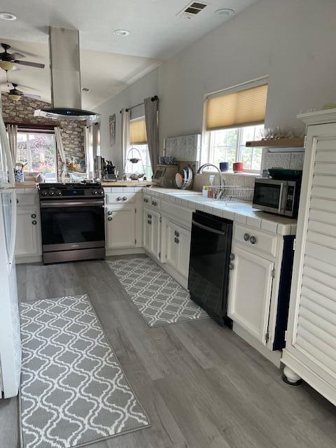 32608 Irish Lane Springville, CA 93265 - Photo 9 of 27 IMG_2994