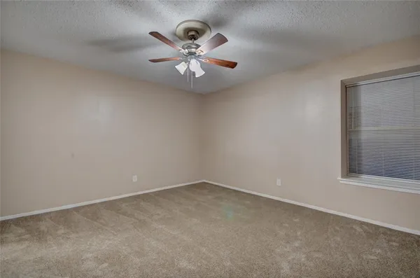 $1,650 | 3319 Crites Street, Unit 203, Richland Hills, TX 76118