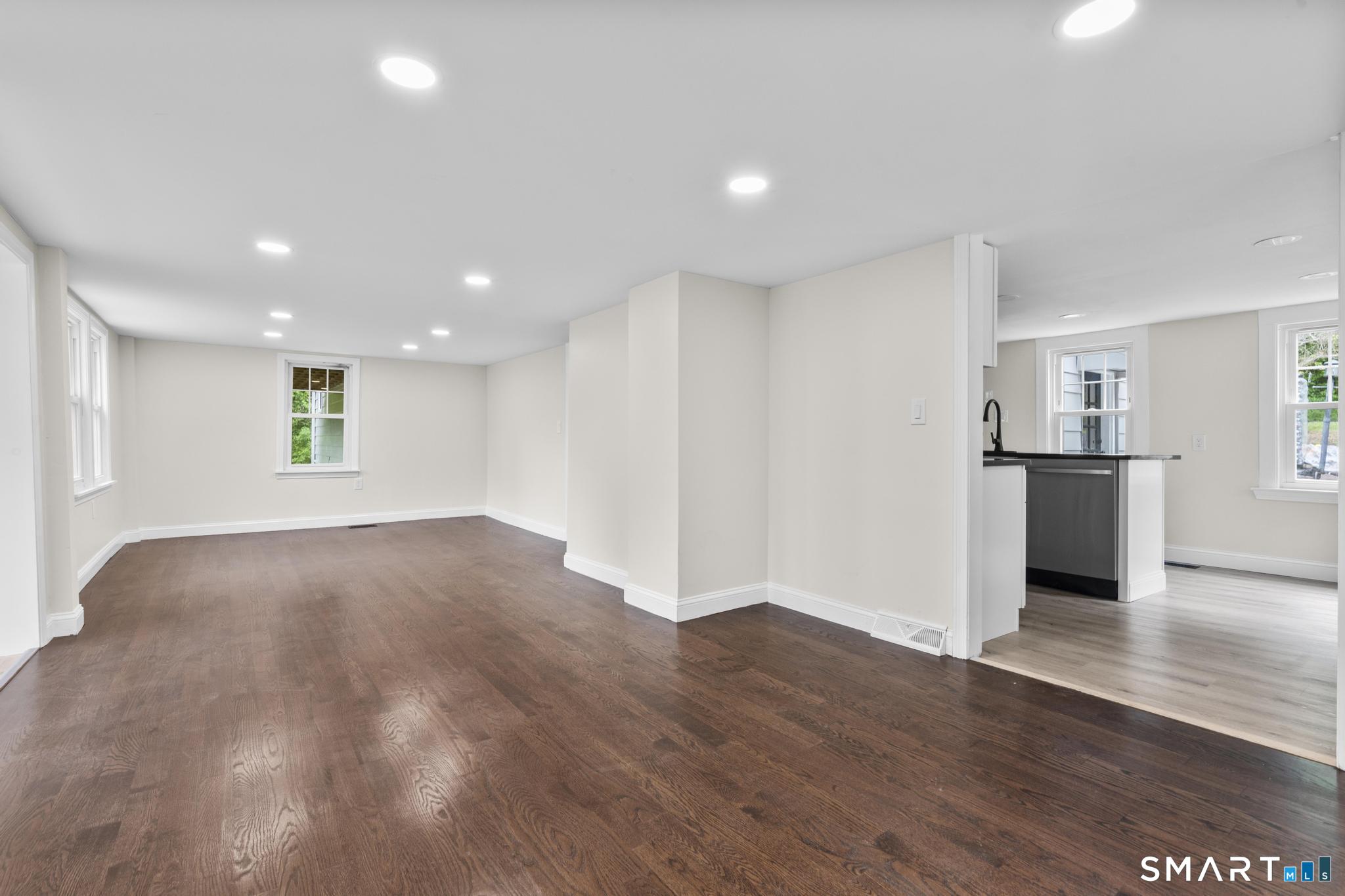 23 Dominican Road Branford, CT 06405 - Photo 15 of 35