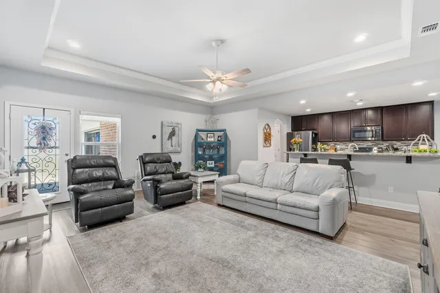 $323,900 | 1827 Sundown Drive, Navarre, FL 32566