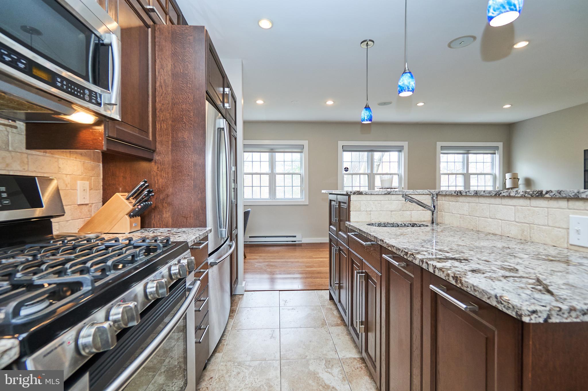 3642 Gunston Road Alexandria, VA 22302 - Photo 10 of 28 Tons of counter space with heated floors