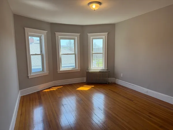 $2,799 | 21 St George Avenue, Unit 3, Norwood, MA 02062