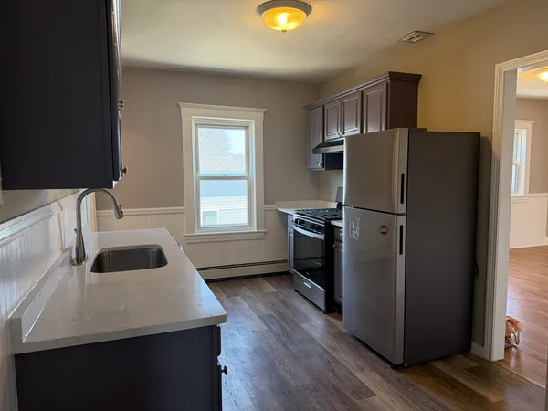 $2,799 | 21 St George Avenue, Unit 3, Norwood, MA 02062