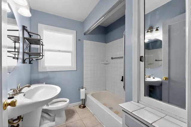 $259,000 | 5609 North Monroe Street, Spokane, WA 99205