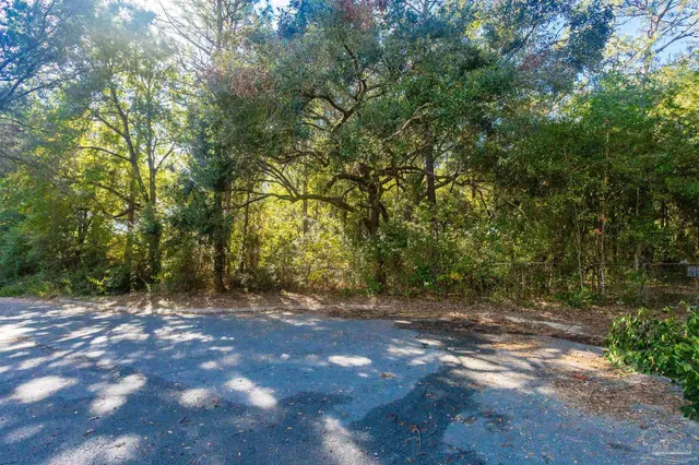 $500,000 | 6598 Dewrell Square, Pensacola, FL 32504