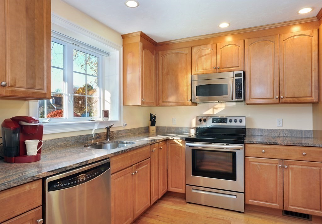 19 Maple Lane, Unit 19 Marshfield, MA 02050 - Photo 7 of 25