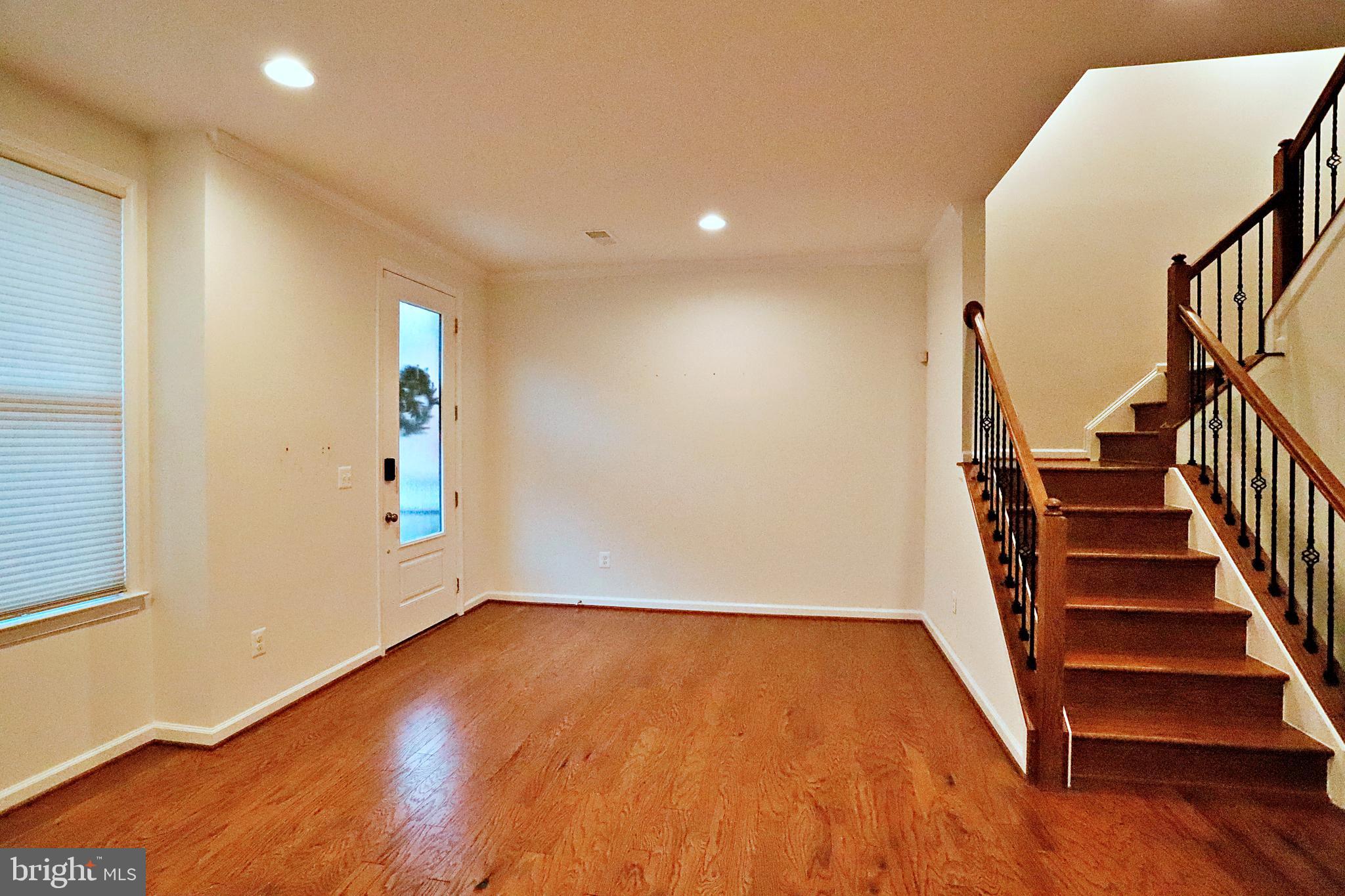 9158 Power House Road Lorton, VA 22079 - Photo 29 of 37
