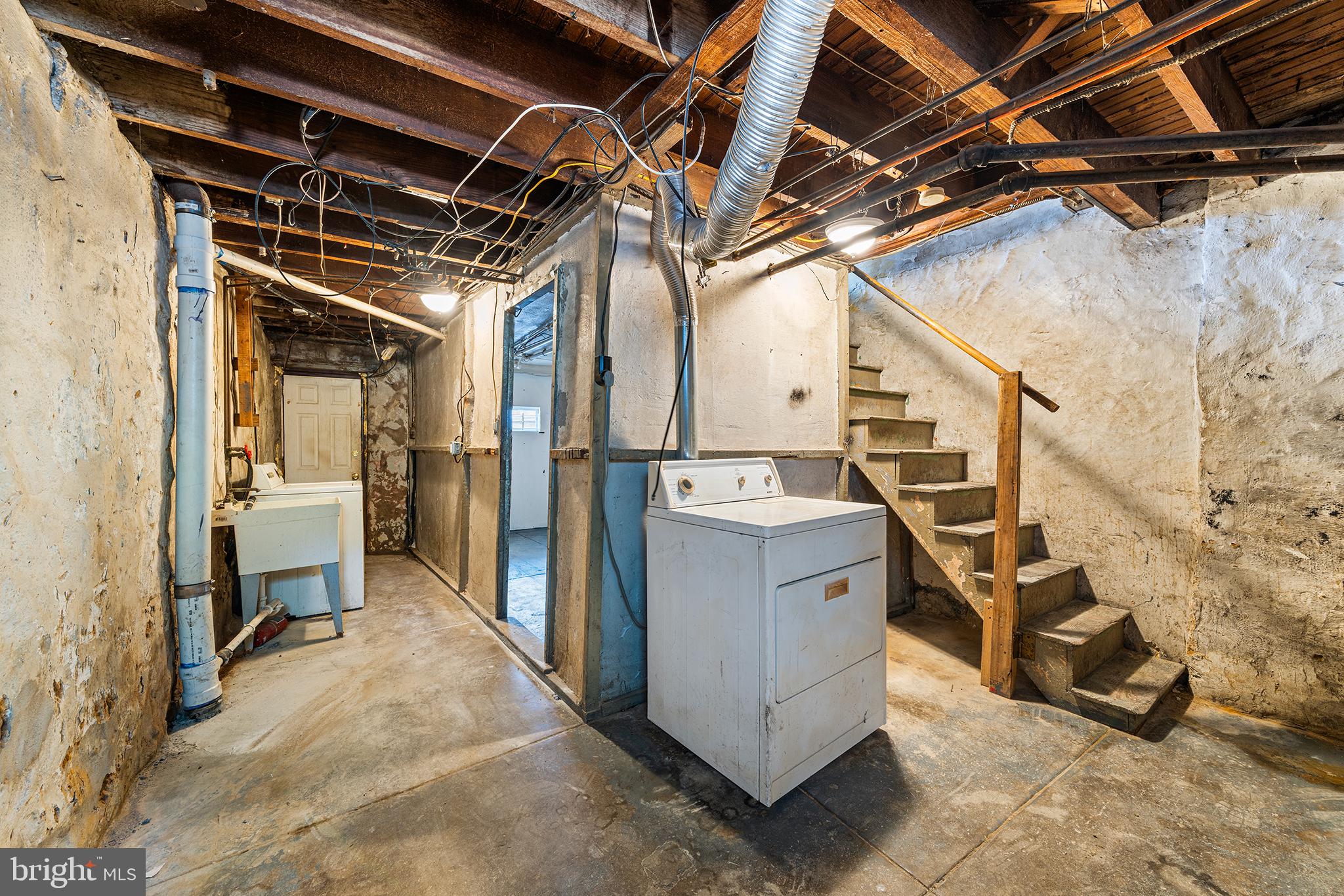 435 Croyden Road Upper Darby, PA 19082 - Photo 24 of 25 Gallery Image 24