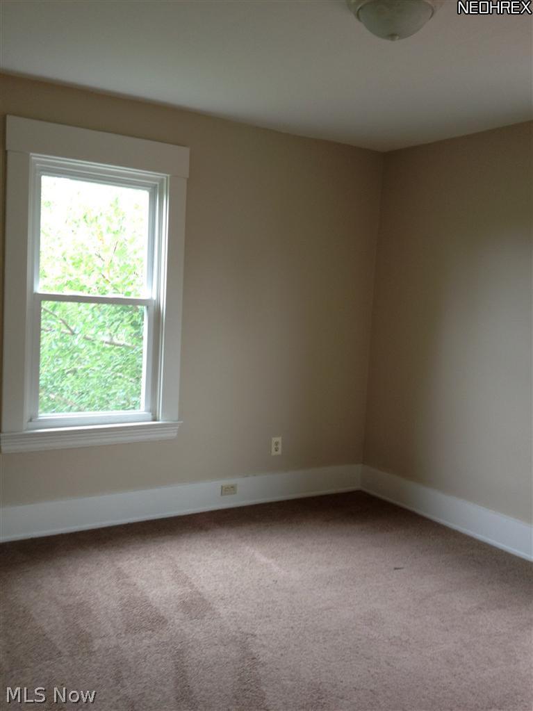 4012 Riverside Avenue Cleveland, OH 44109 - Photo 16 of 25 Gallery Image 16