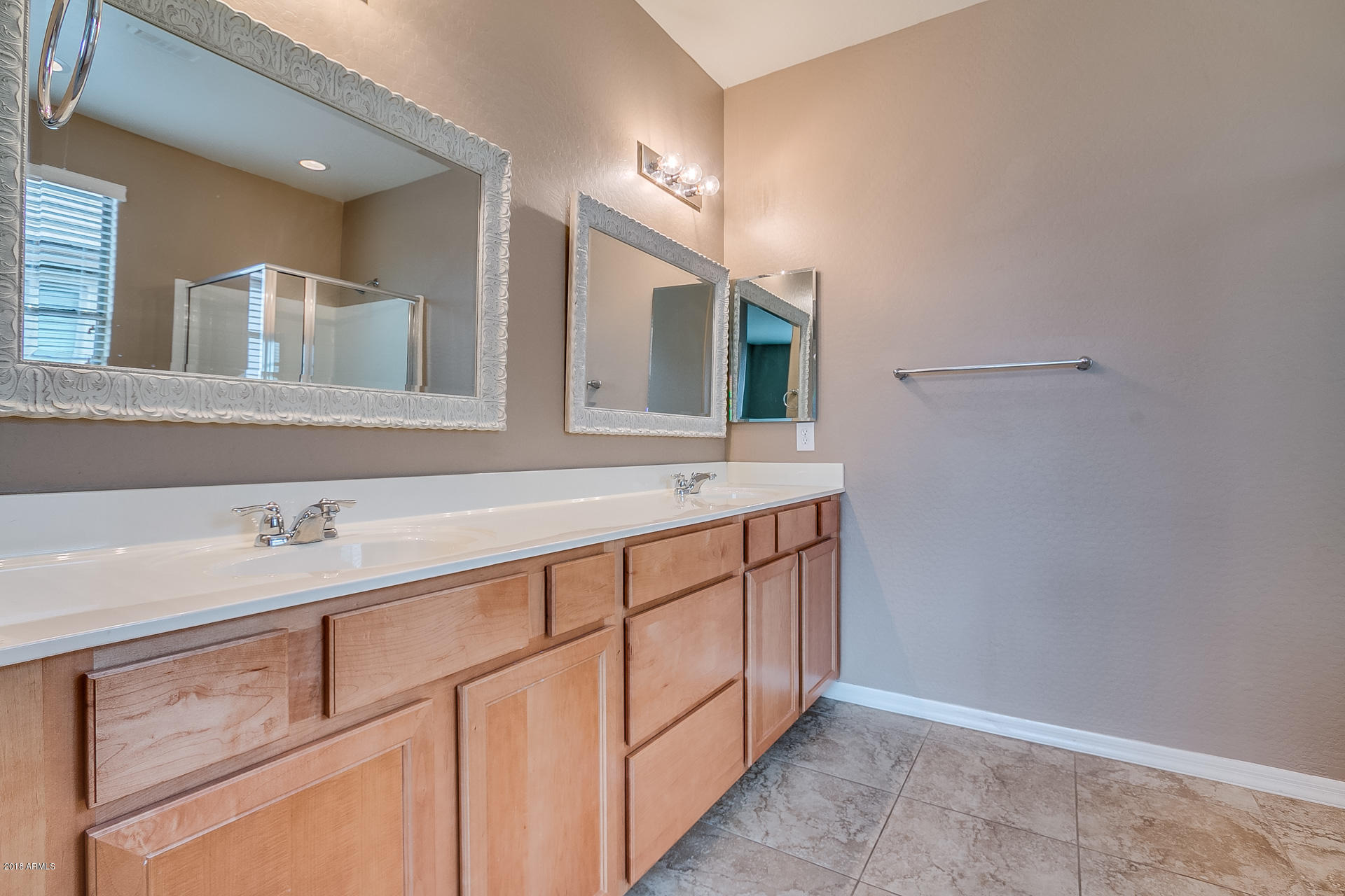 10129 West Chipman Road Tolleson, AZ 85353 - Photo 12 of 27 Chipman-11
