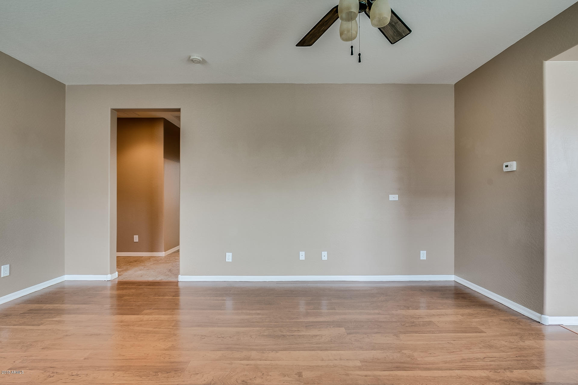10129 West Chipman Road Tolleson, AZ 85353 - Photo 8 of 27 Chipman-07