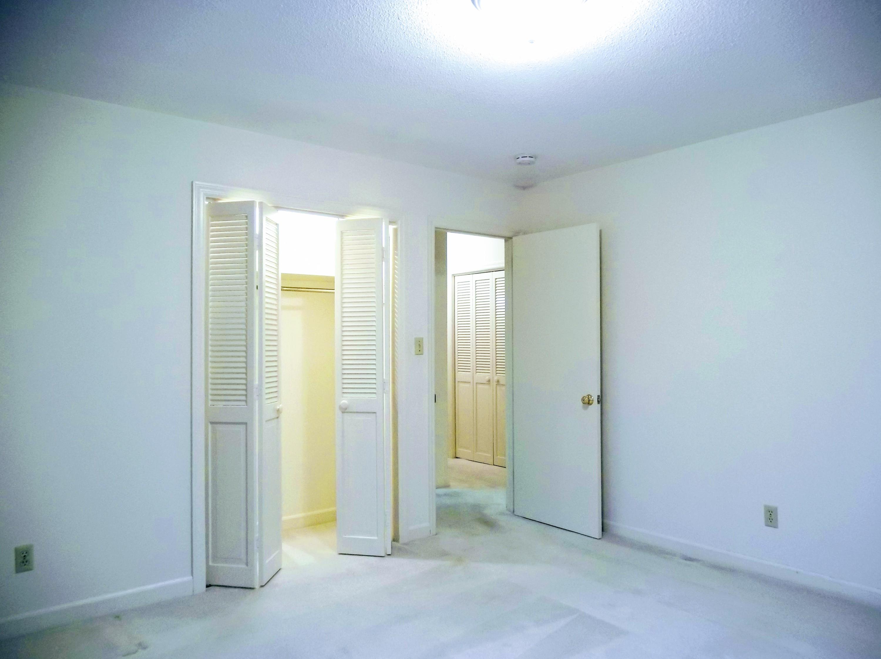 405 Hill Road Southern Pines, NC 28387 - Photo 28 of 35 Neutral colors and ready for your next makeover.
