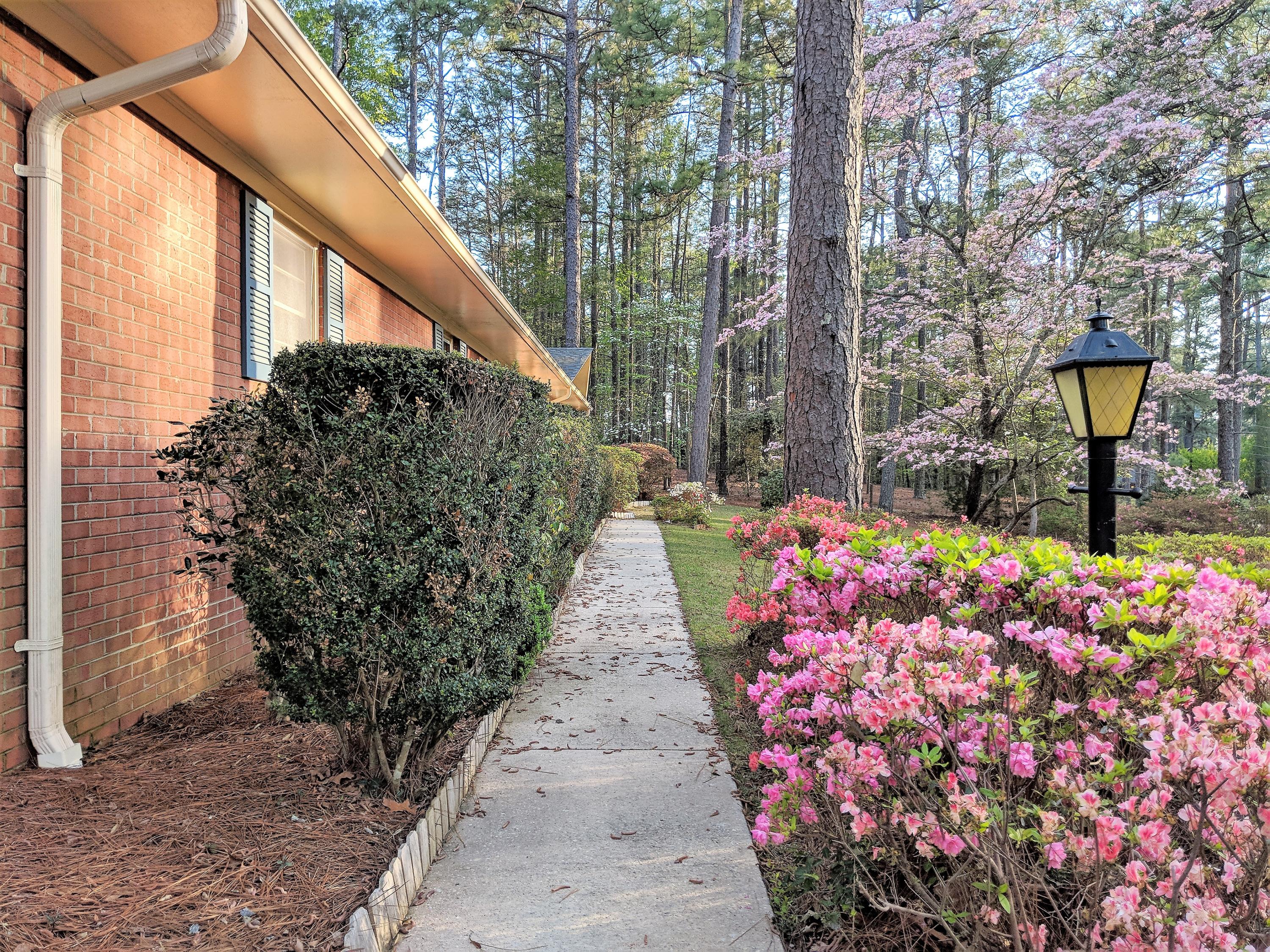 405 Hill Road Southern Pines, NC 28387 - Photo 4 of 35 IMG_20180418_185154
