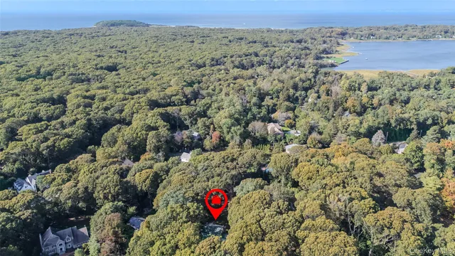 a view of a outdoor space